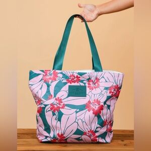 LexBreezy Naupaka Tita Tote, BNWOT